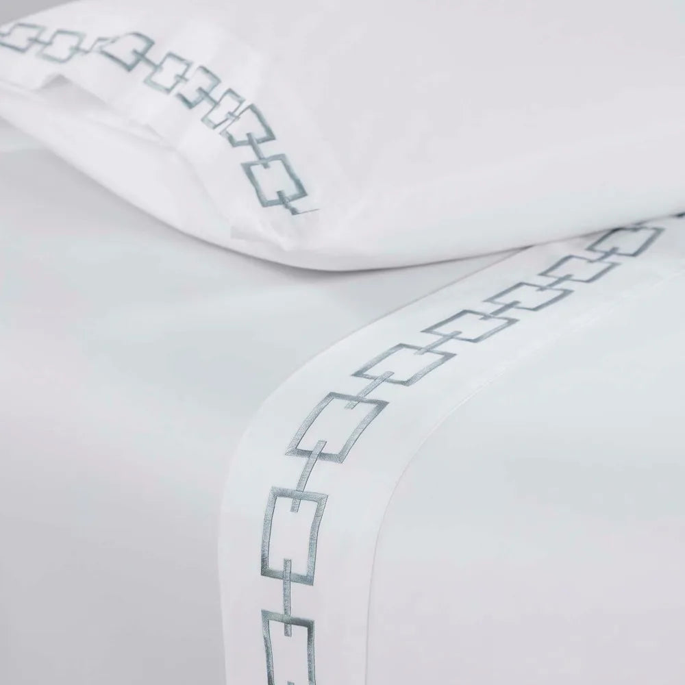 White & Silver Chain Link Embroidered 100% Cotton King Sheet Set | Luxury Sateen Bedding