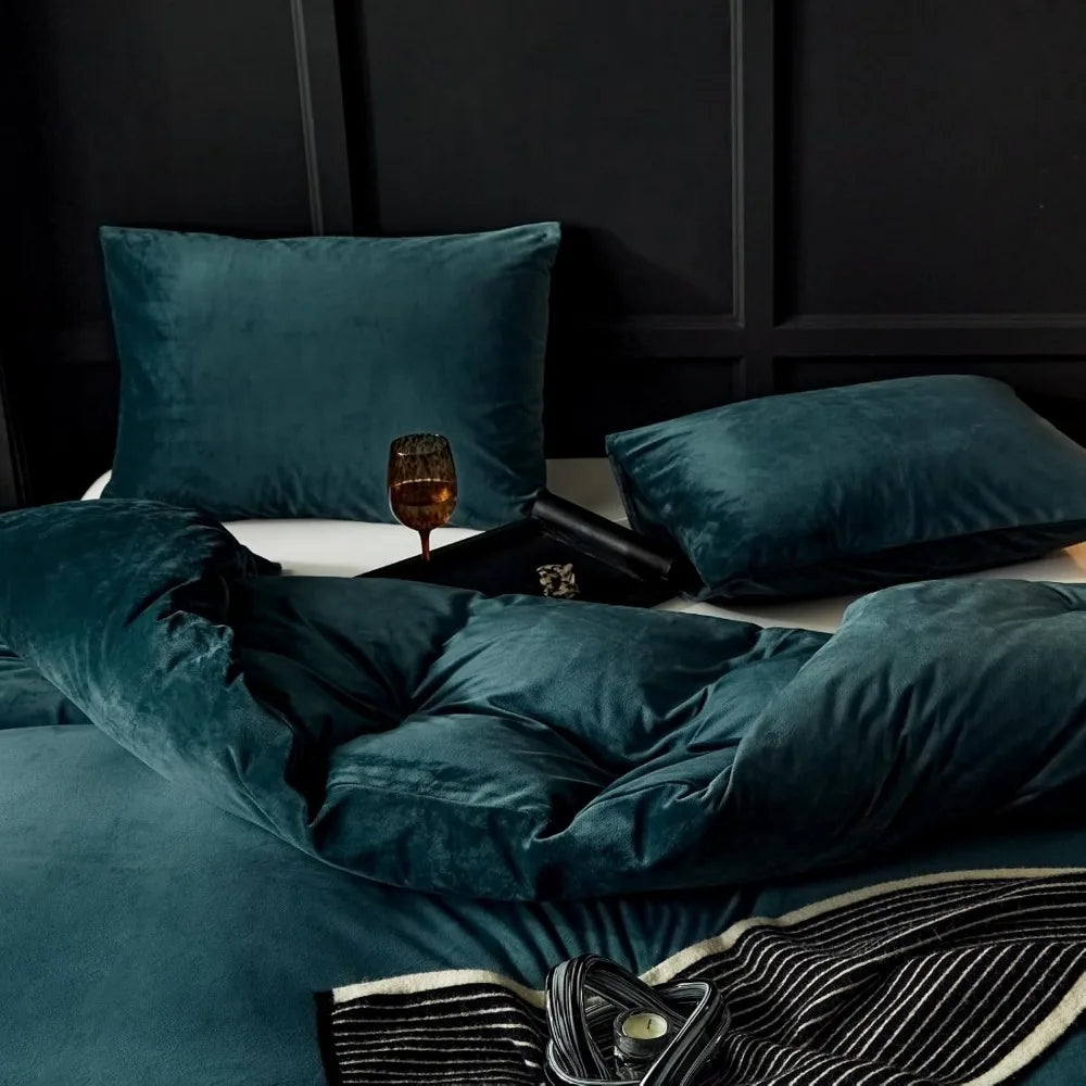 Peacock Blue Velvet Duvet Cover Set – Ultra-Soft Textured 3-Piece King Bedding