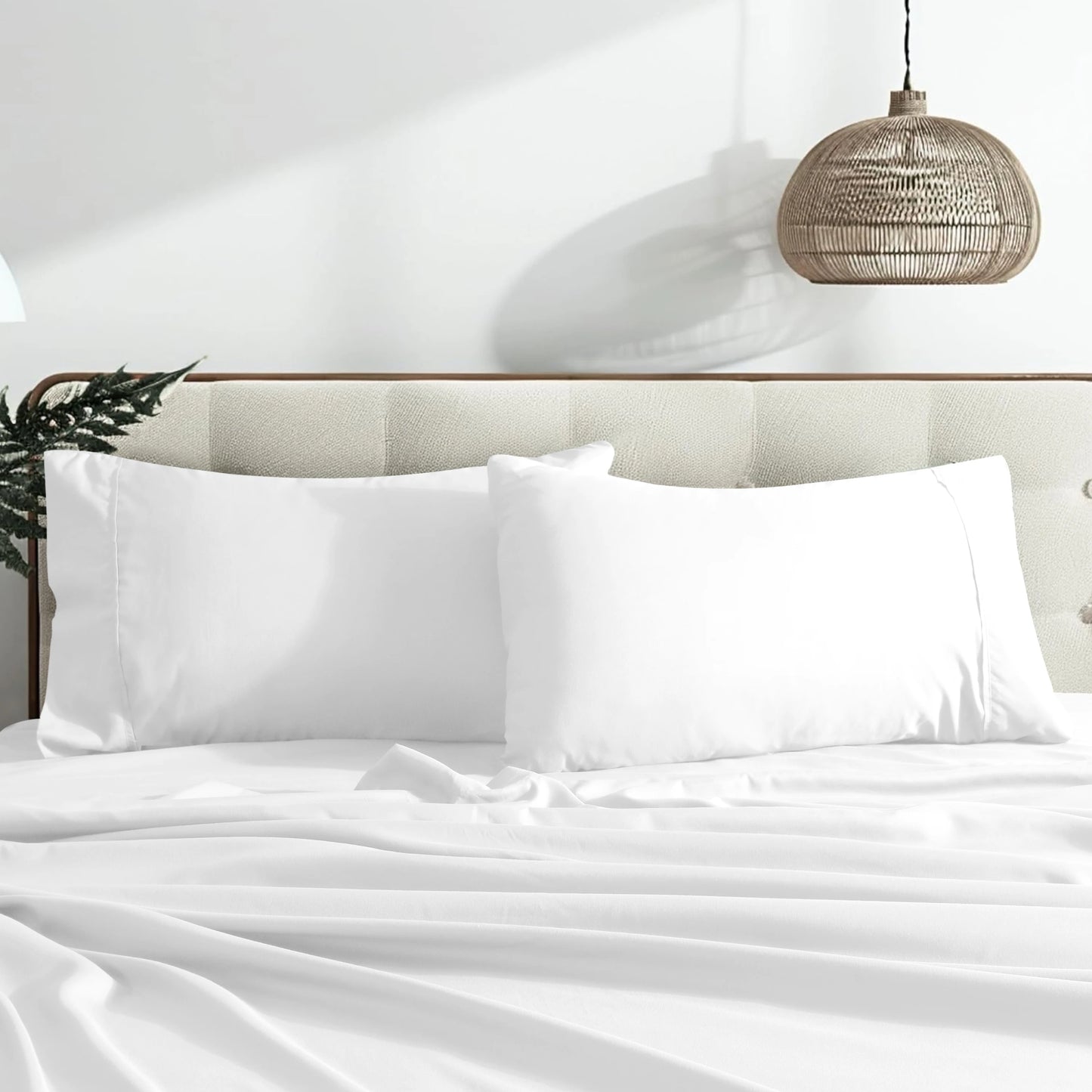 Luxury 4-Piece Microfiber Bed Sheet Set – Ultra Soft, Hotel-Quality Sheets with Fitted Sheet, Flat Sheet & Pillowcases