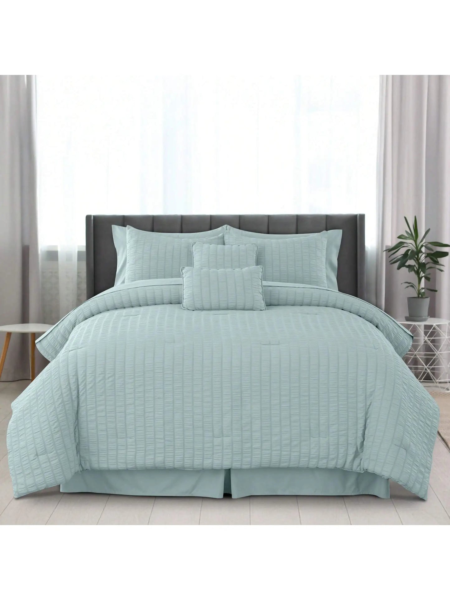 Seersucker 10-Piece Lightweight Comforter Set with Sheets