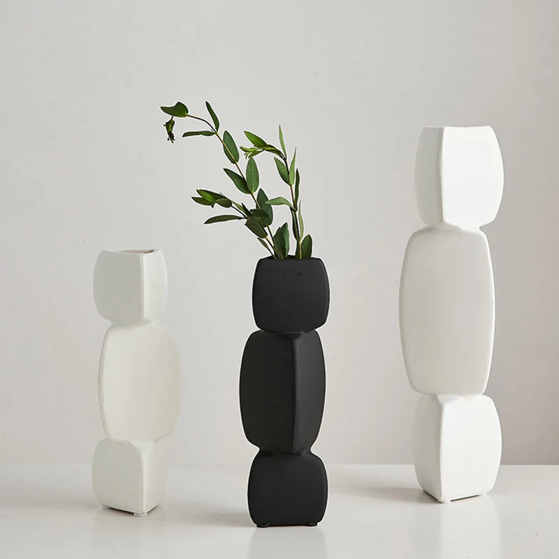Modern Minimalist Ceramic Vase – Nordic Home Decor Flower Pot for Living Room & Office