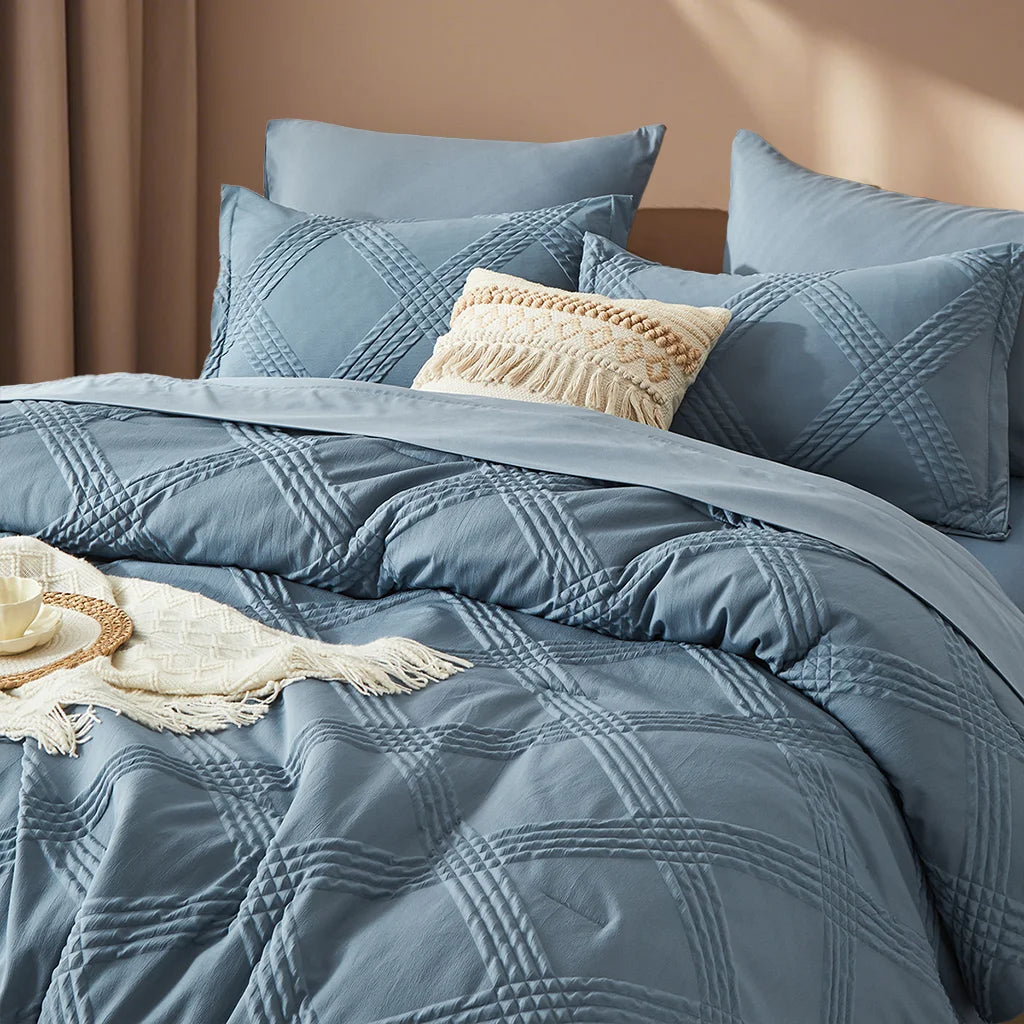 7-Piece Luxury Quilted Comforter Set – Solid Color All-Season Bedding