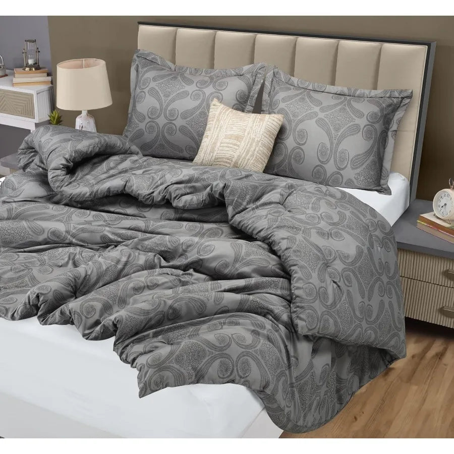 Paisley Grey Floral Comforter Set – Lightweight 3-Piece Queen Down-Alternative Bedding