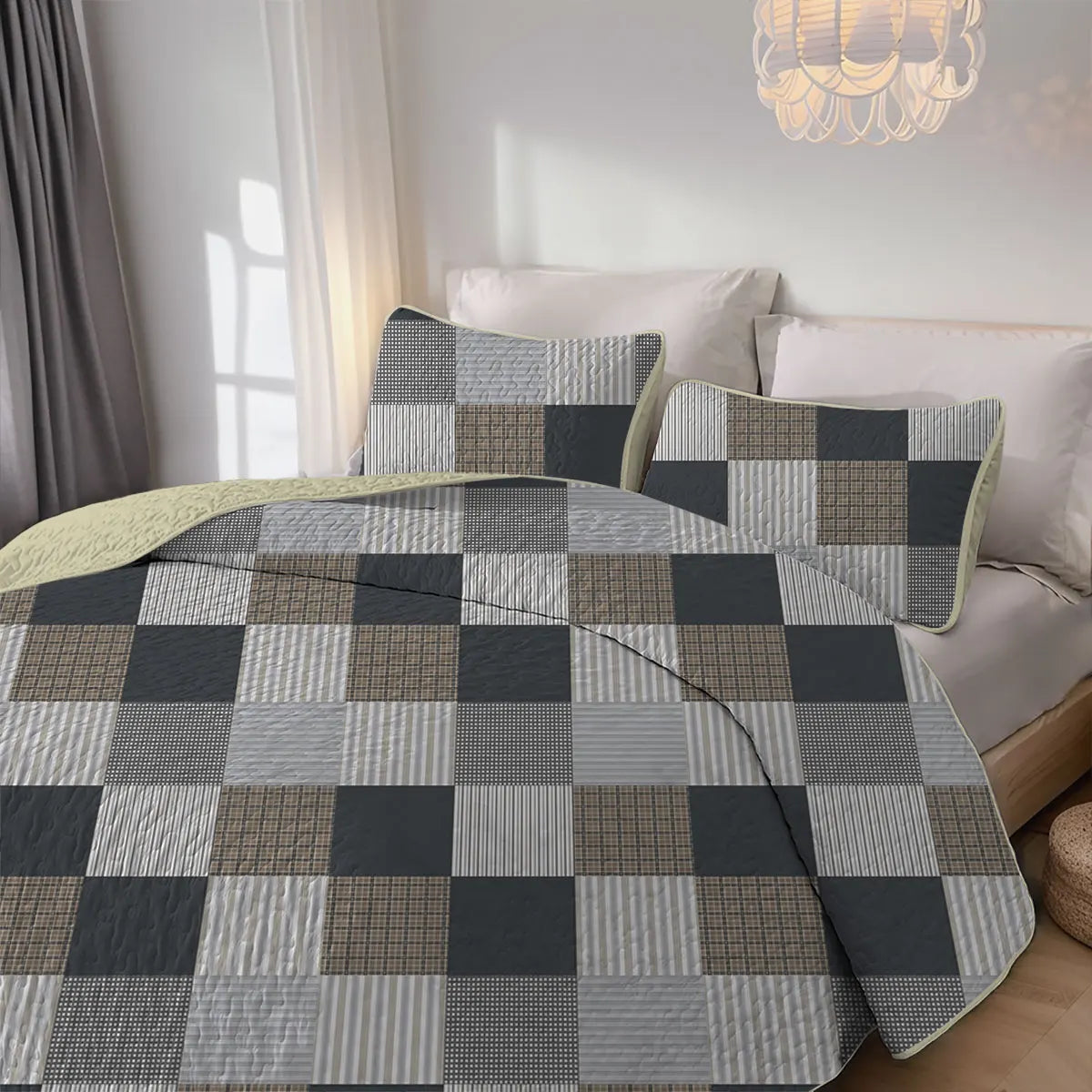 Geometric Grid Quilt Set – Lightweight Summer Bedding
