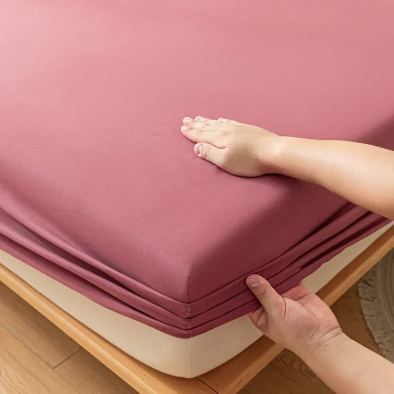Premium 100% Polyester Microfiber Fitted Sheet | Ultra Soft, Durable & Easy Care Bedding