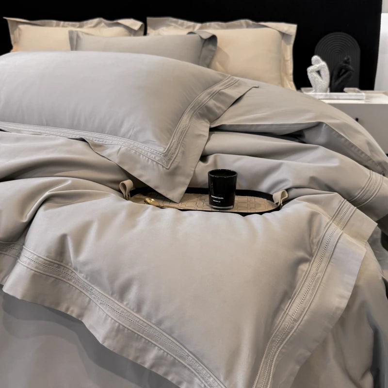 4-Piece 100% Cotton Bedding Set – High-End Hotel Duvet Cover, Solid Color