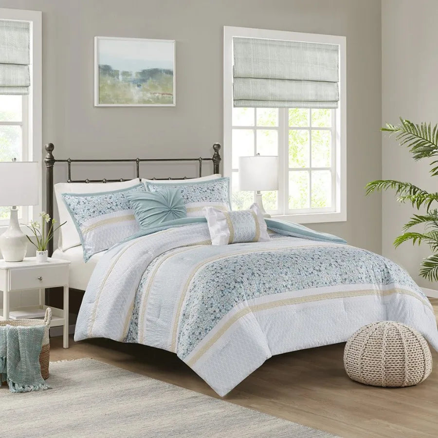 5-Piece Seersucker Bedding Set – Comforter with Throw Pillows