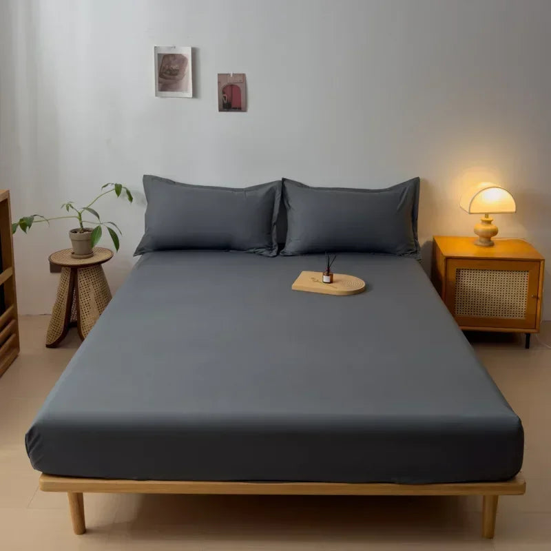 3-Piece Cotton Fitted Bed Sheet Set – Soft, Breathable Fitted Sheet & 2 Pillowcases