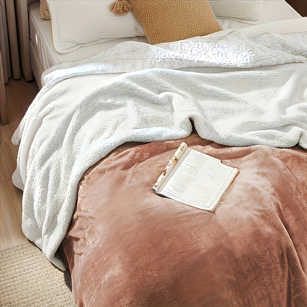 100% Wool Knit Throw Blanket – Soft, Warm, Breathable Layer for Bed or Couch