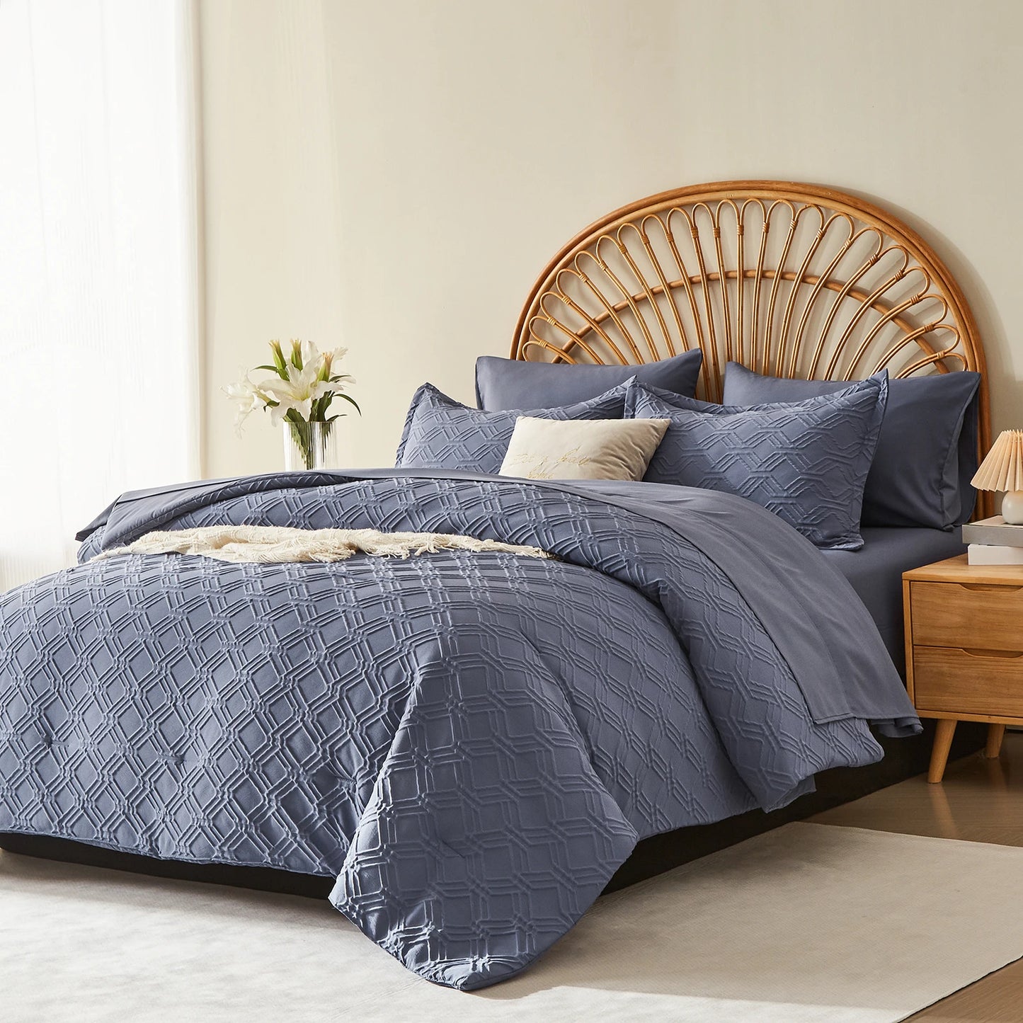 7-Piece Embossed Comforter Set – Super Soft, Breathable & All-Season Luxury Bedding