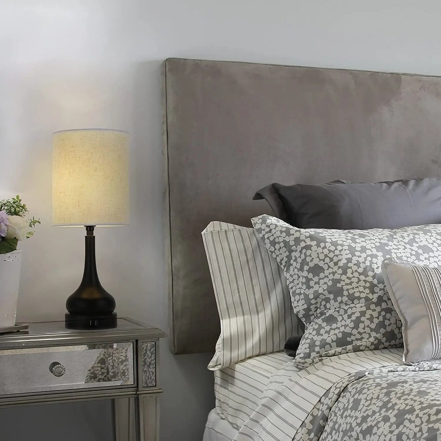 Set of 2 Touch Control Bedside Table Lamps – Modern USB Charging Nightstand Lamps