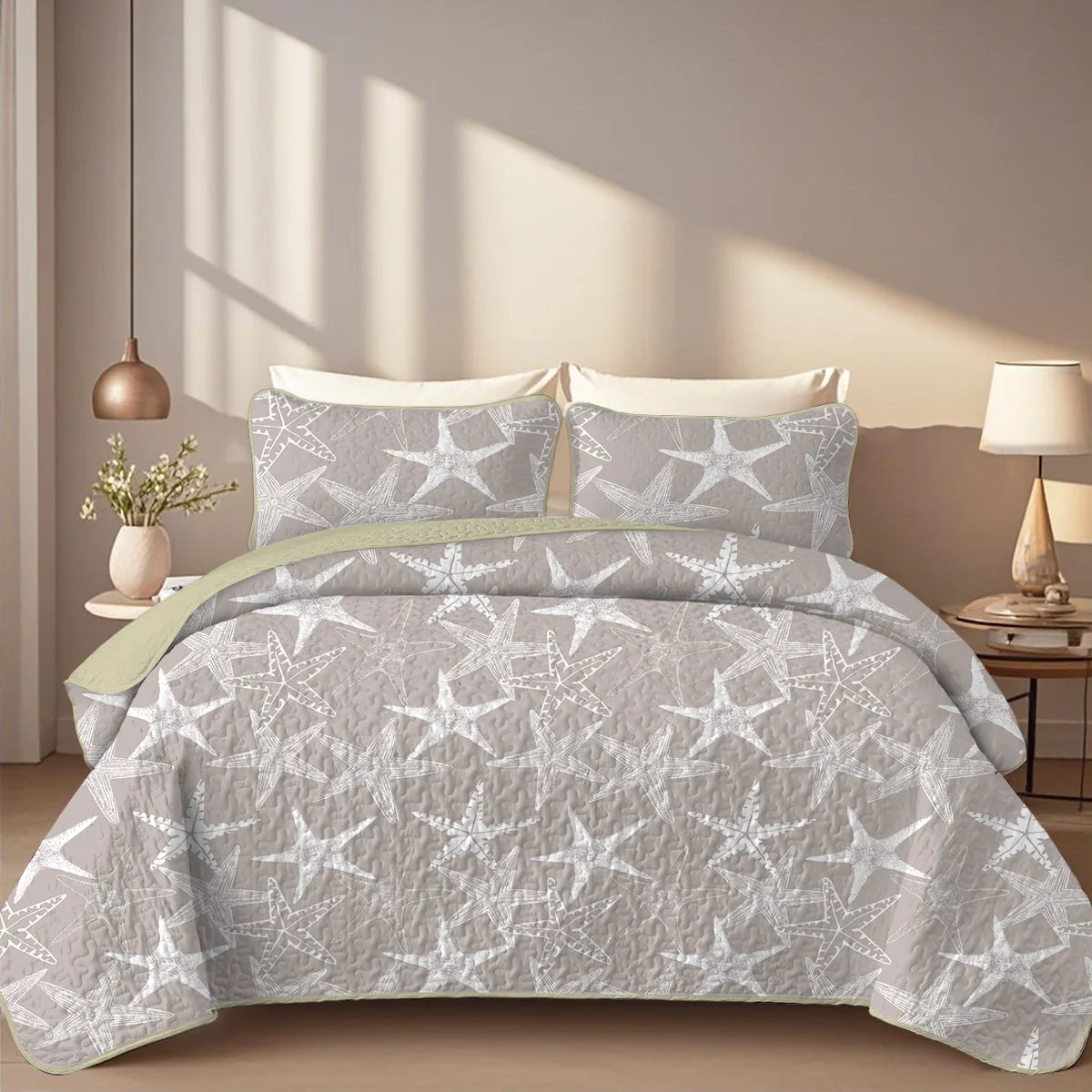 Chic Stars Printed Comforter Set – Cal King, Durable & Breathable, Summer Bedding