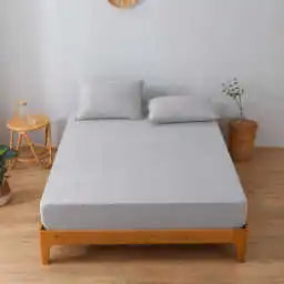 Waterproof Mattress Protector – Soft, Breathable & Silent Fitted Sheet Design (No Pillowcase)