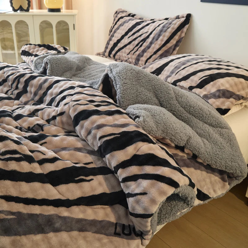 Bohemian Plush Faux Rabbit Fur Quilt Set – 3-Piece All-Season Bedding