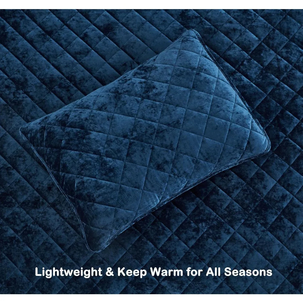 Luxurious Navy Blue Velvet Quilt Set – Plush, Lightweight & All-Season Comfort