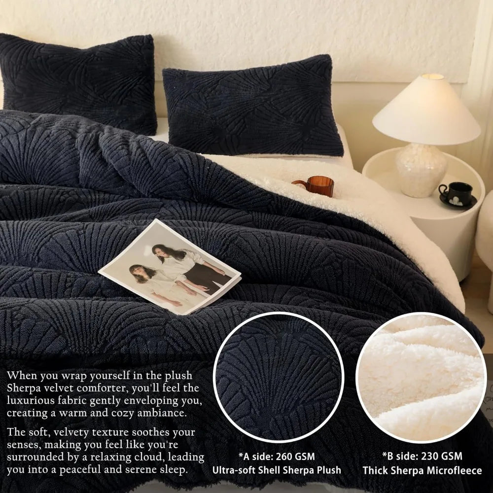 Geometric Jacquard Sherpa Comforter Set – Queen 3-Piece Bedding