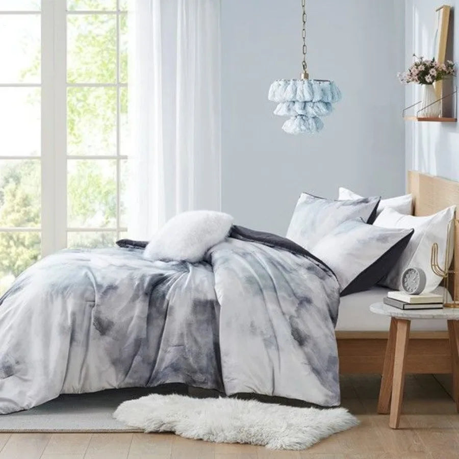 Watercolor Tie-Dye Comforter Set – Soft Bedding with Throw Pillow