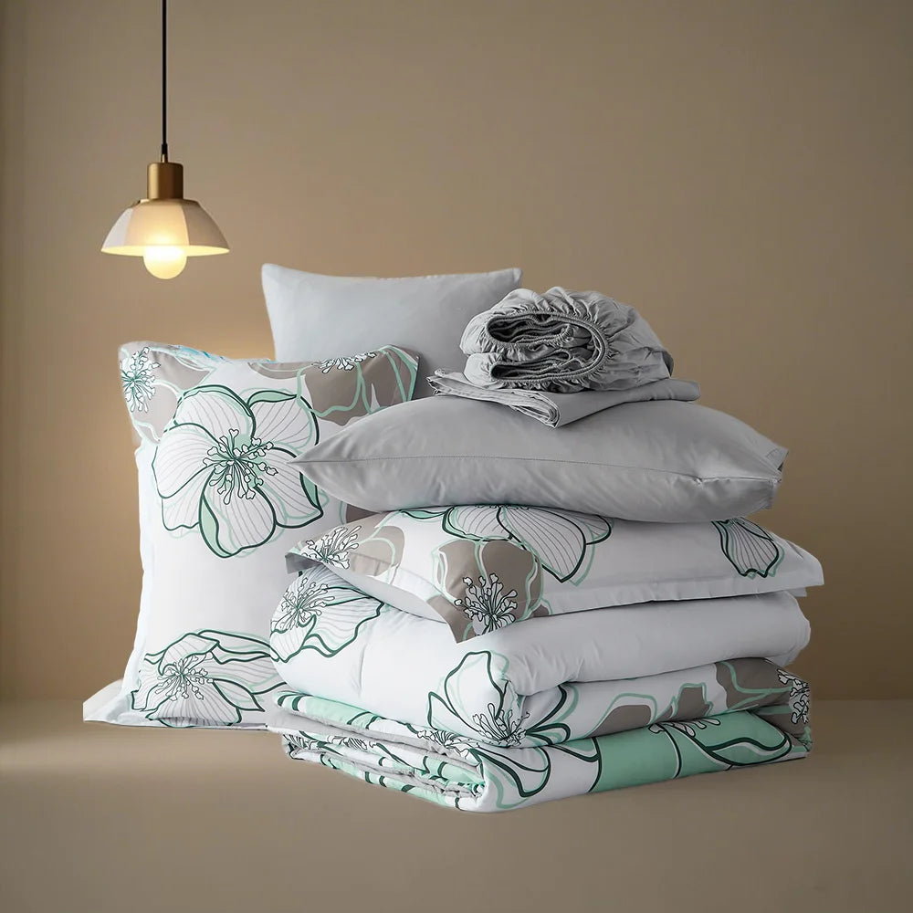7-Piece Floral Print Comforter Set – Soft, Cozy & Elegant Bedding