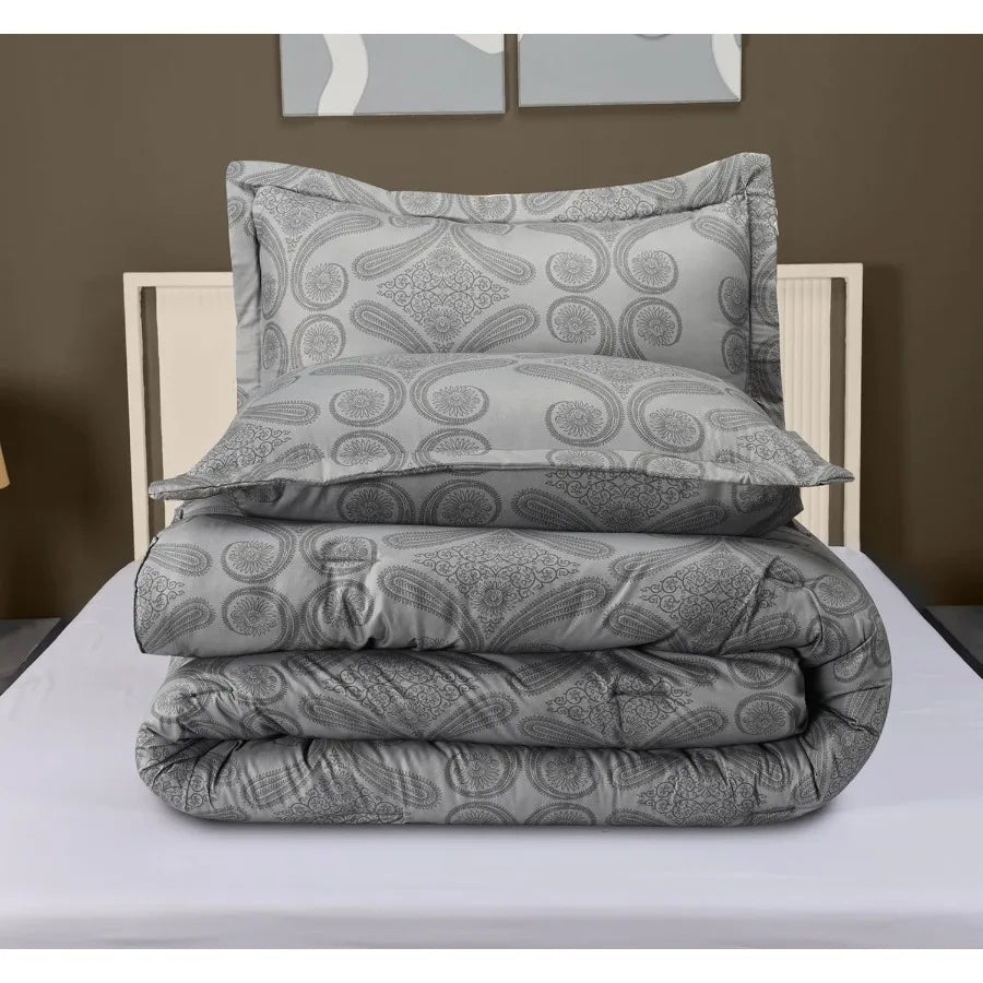 Paisley Grey Floral Comforter Set – Lightweight 3-Piece Queen Down-Alternative Bedding
