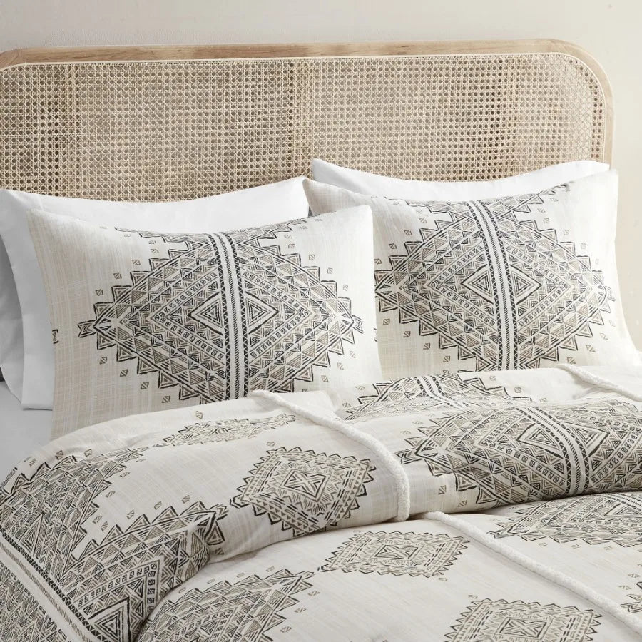 4 Piece Printed Comforter Set with Throw Pillow