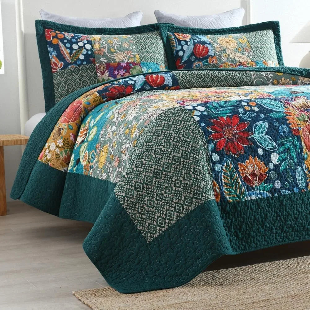 Cotton Quilted Bedspread Set – Reversible Patchwork Floral Design in Turquoise, King Size