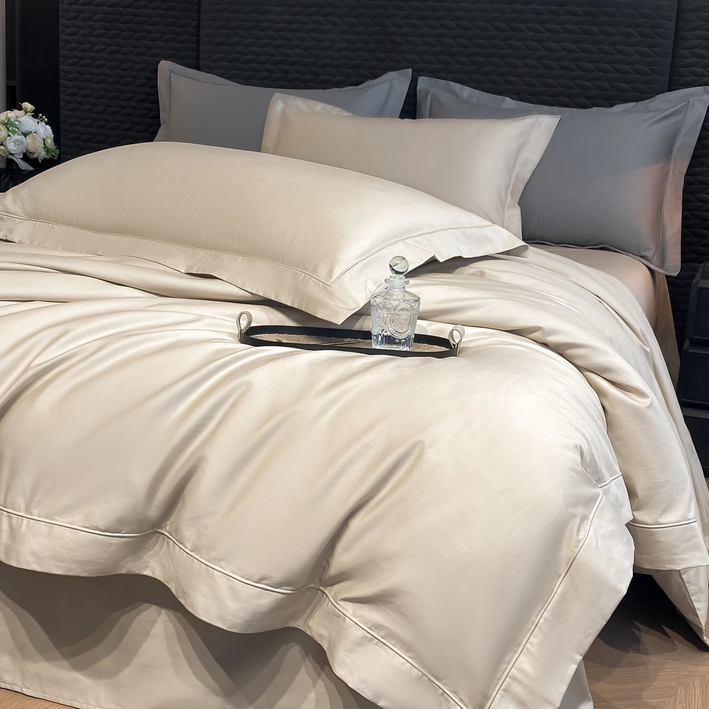 4-Piece 100% Cotton Bedding Set – High-End Hotel Duvet Cover, Solid Color