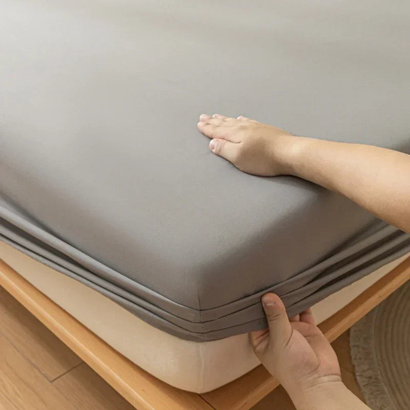 Premium 100% Polyester Microfiber Fitted Sheet | Ultra Soft, Durable & Easy Care Bedding