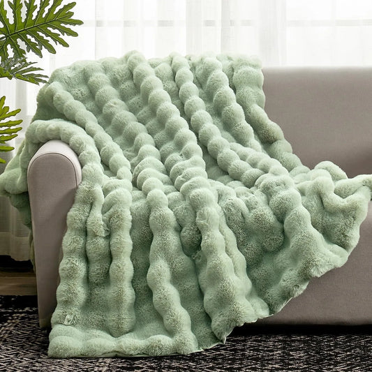 Sage Green Faux Fur Throw Blanket – 50x60 Inches, Soft & Plush
