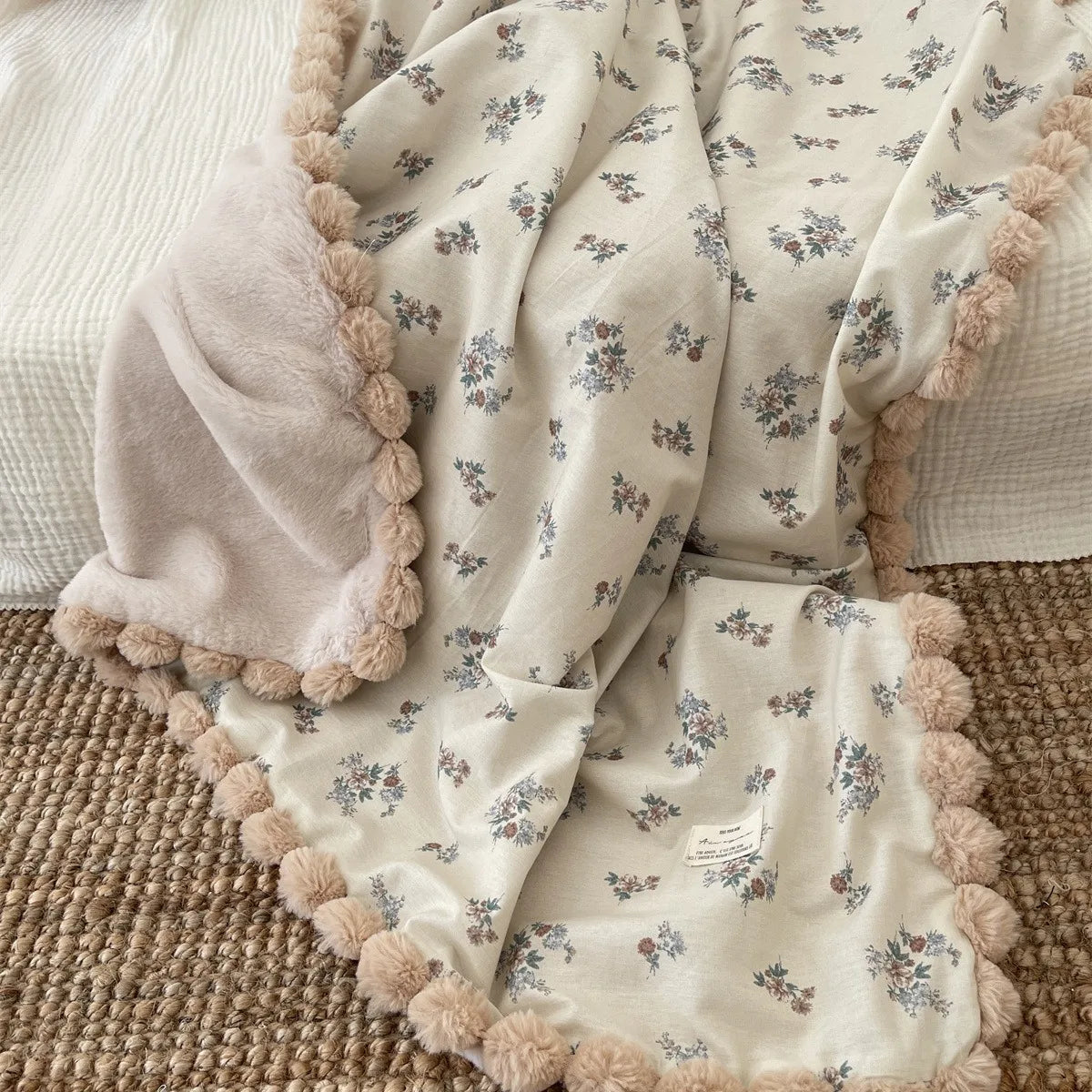 Floral Wool Baby Blanket – Soft & Warm for Winter