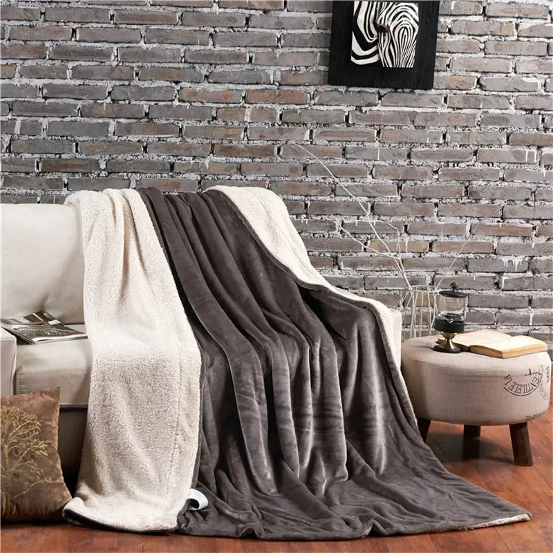 Heated Coral Fleece Quilt Cover – Plush Warm Winter Blanket