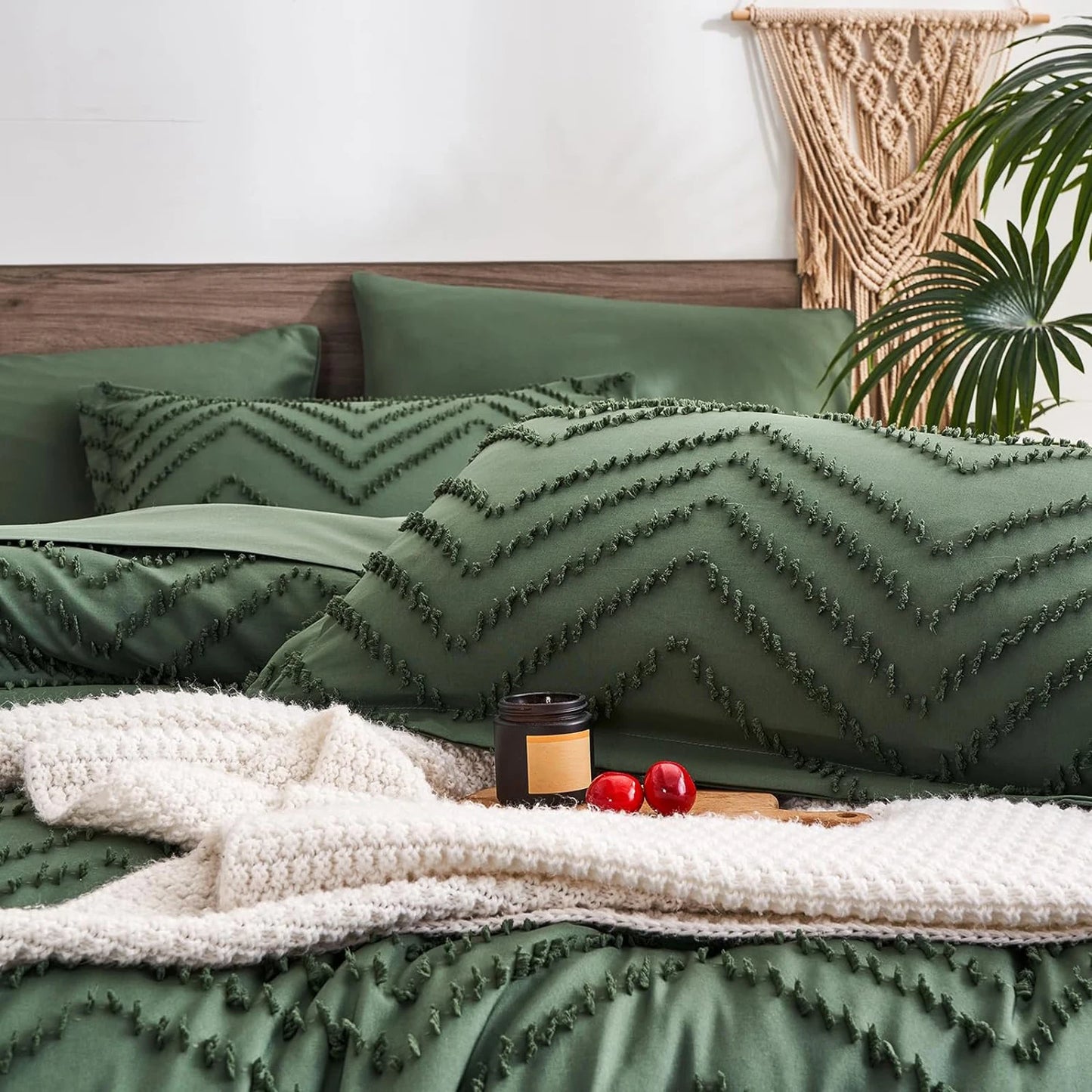 7-Piece Cut Flower Quilt Set – Soft, Comfortable Bedding for All Seasons