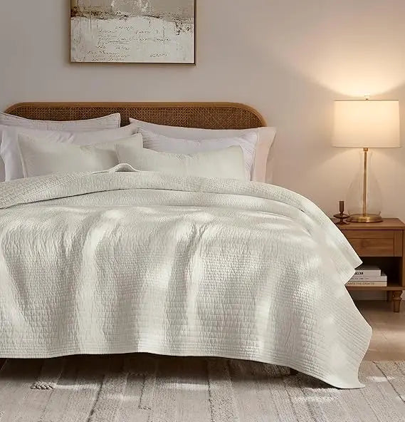 California King 3-Piece Cotton Quilt Set – Striped Wheat | Lightweight, Breathable & Year-Round Comfort