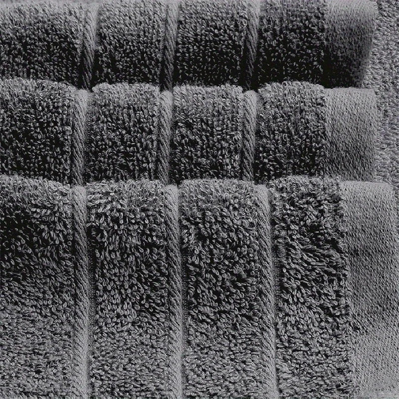 Pack of 4 XL Cotton Bath Towels – 30x60”, Soft, Lightweight & Quick-Drying