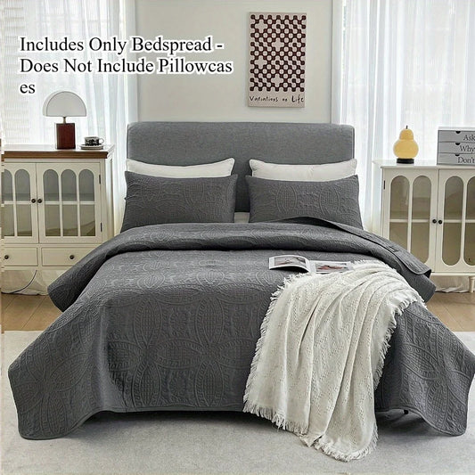 1-Pc Modern Coin Pattern Bed Quilt – Soft, Lightweight, Reversible, All-Season
