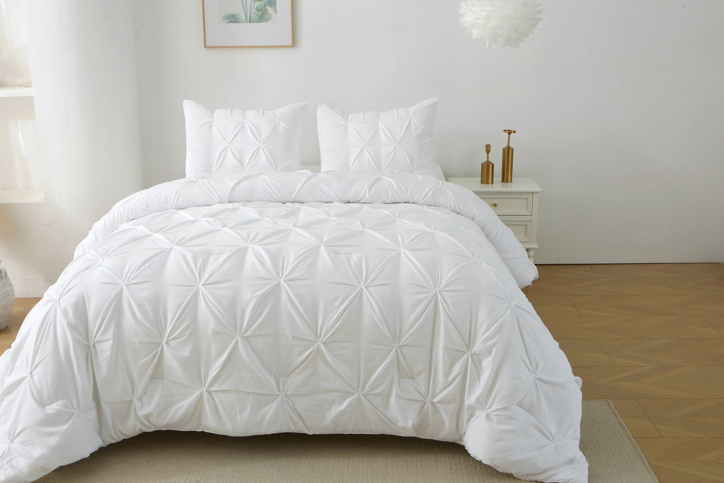 Pintuck Comforter Set – 3-Piece Soft & Lightweight Bedding 🛏️✨