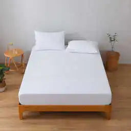 Waterproof Mattress Protector – Soft, Breathable & Silent Fitted Sheet Design (No Pillowcase)