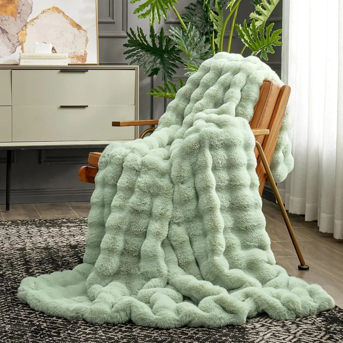 Sage Green Faux Fur Throw Blanket – 50x60 Inches, Soft & Plush