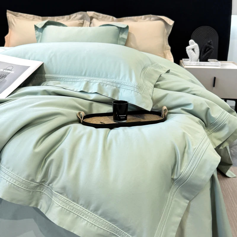 4-Piece 100% Cotton Bedding Set – High-End Hotel Duvet Cover, Solid Color
