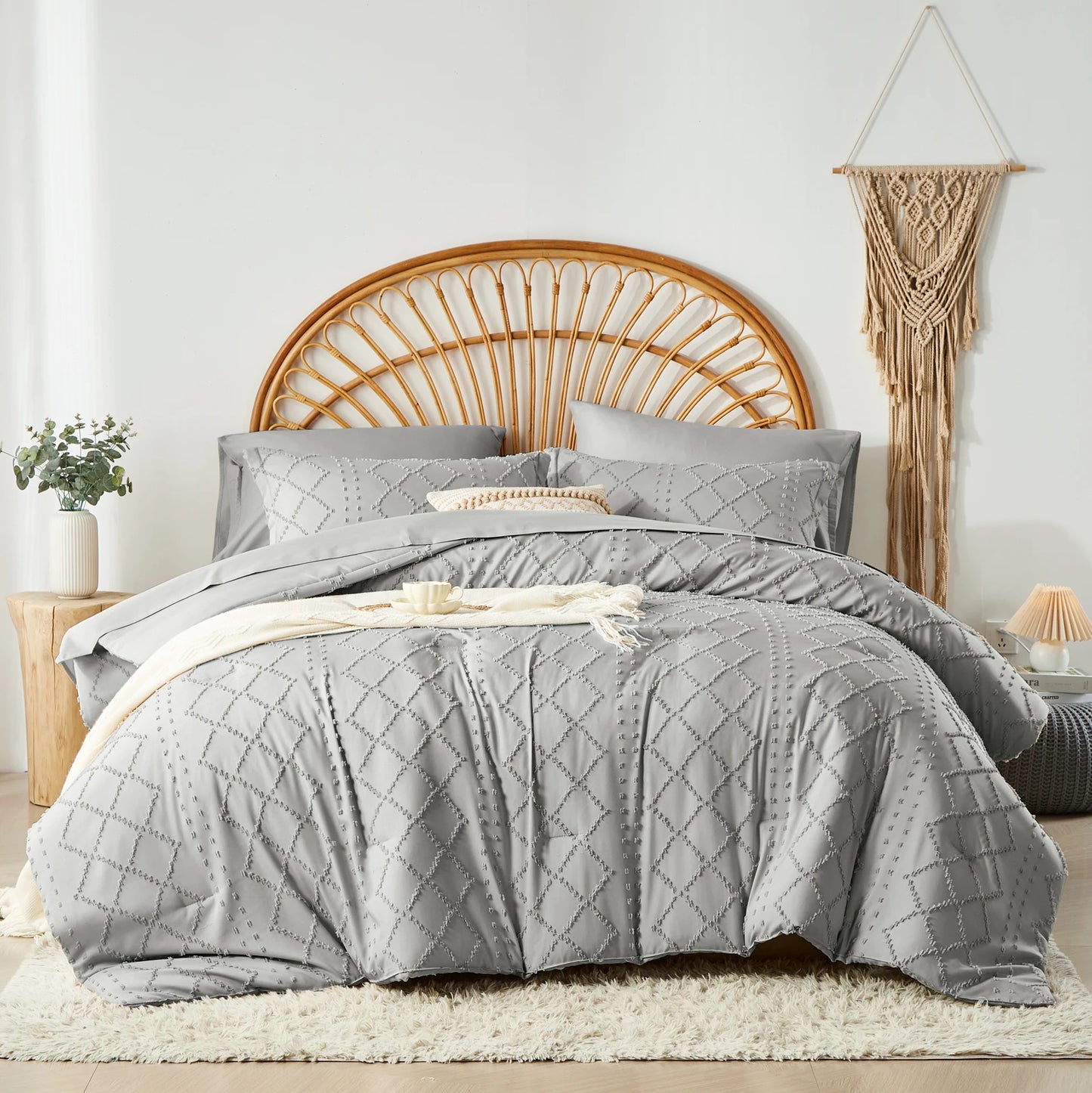 Tufted Boho Comforter Set – Farmhouse Shabby Chic Embroidery, Soft Jacquard