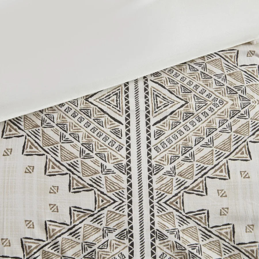 4 Piece Printed Comforter Set with Throw Pillow