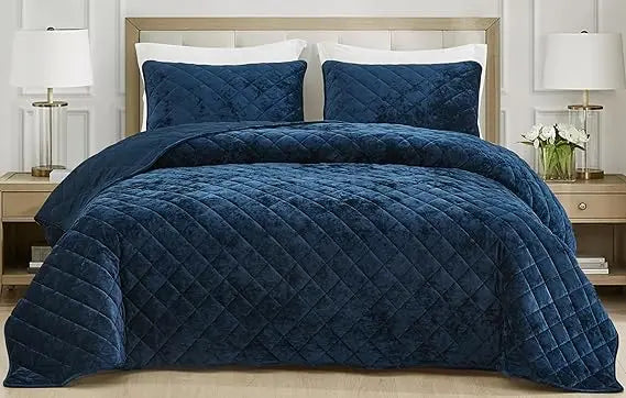 Luxurious Navy Blue Velvet Quilt Set – Plush, Lightweight & All-Season Comfort