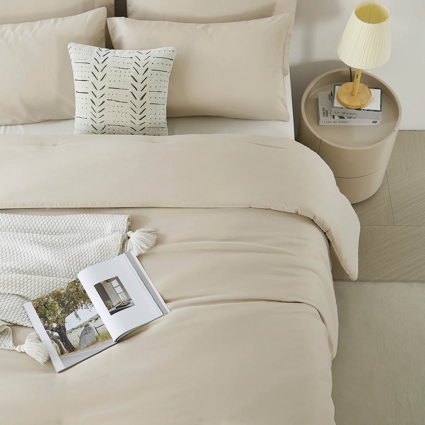 Soft Microfiber Comforter Set – Lightweight, Durable & Stylish Bedding for All Seasons