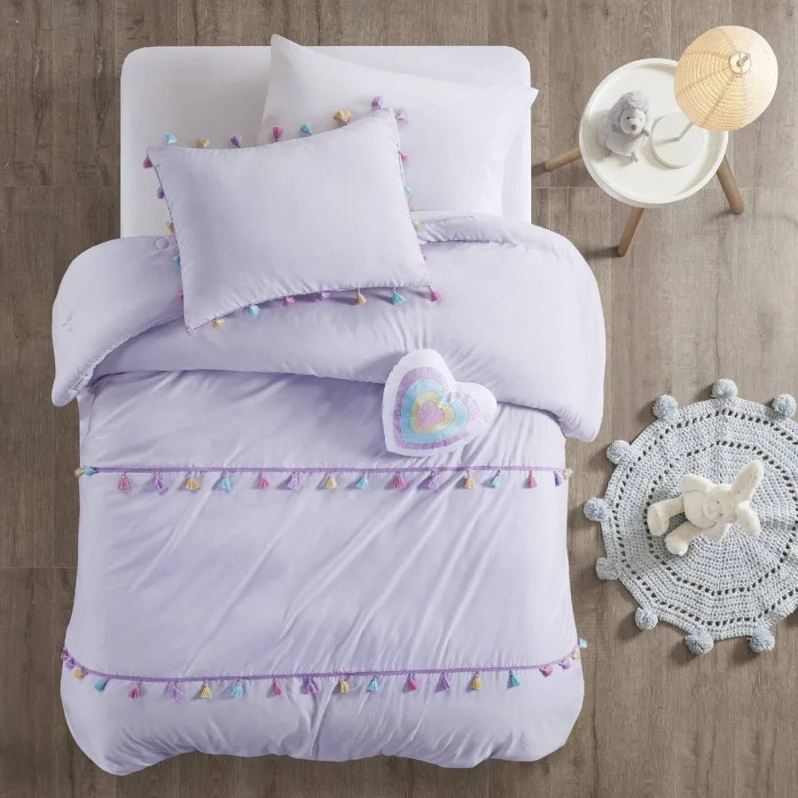 Tassel Comforter Set with Heart Shaped Throw Pillow Full Queen