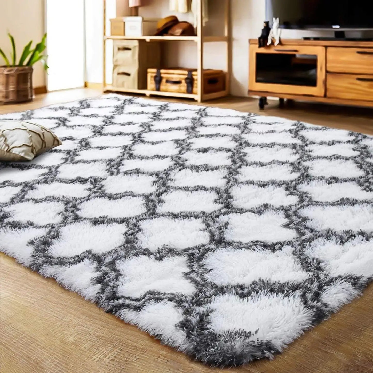 Geometric Plush Carpet – Large Area Rug, Ultra-Soft Decorative Carpet